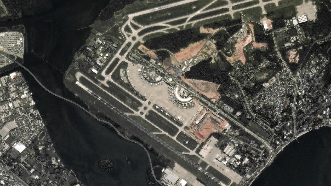 Brazil, Rio de Janeiro • 18-06-2015 • Pansharpening